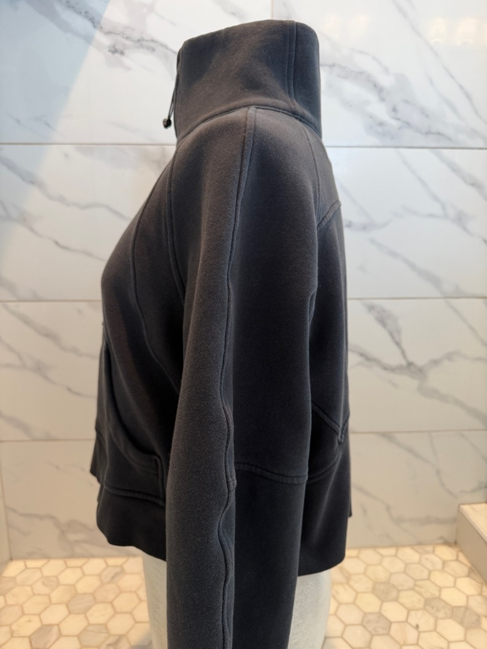 Lululemon Scuba Oversized Funnel Neck Black Sweatshirt Women’s Size XS | S - Picture 4 of 14